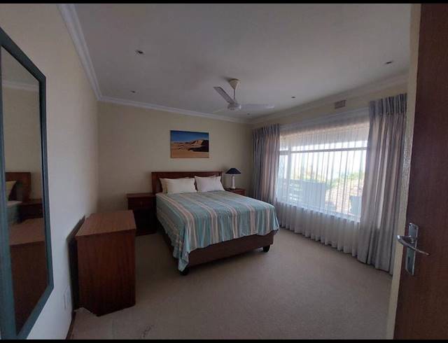 4 BEDROOM HOUSE FOR SALE IN UVONGO